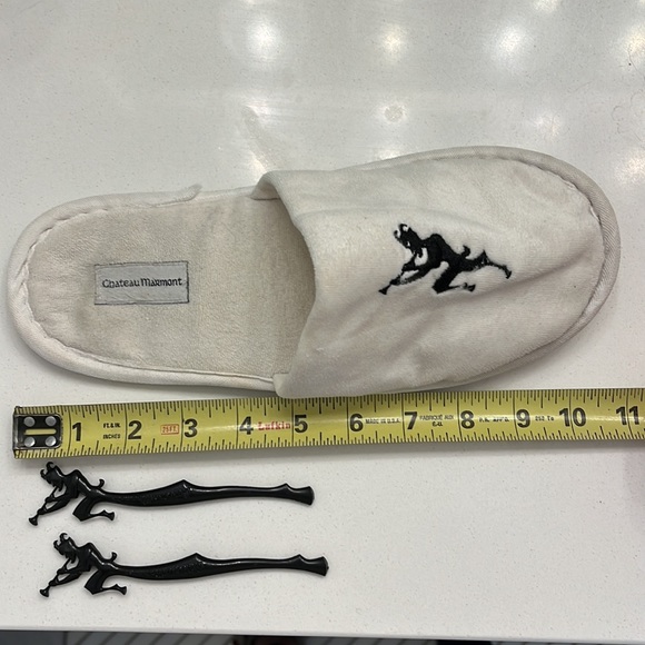 Chateau Marmont Hotel
 slippers and swizzle sticks - Picture 8 of 8